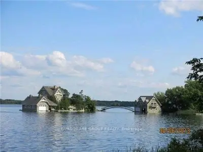 7 Escott Yongetownline Road, Leeds And The Thousand Islands, On K0e 1r0