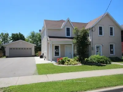 9 Oxford Street E, Blandford-blenheim, On N0j 1g0