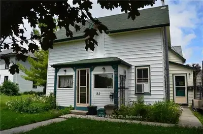 82-84 Melbourne Street E, Kawartha Lakes, On K9v 1y3