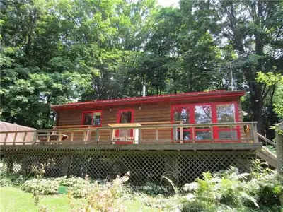 59 Bishop Lane, Prince Edward County, On K0k 1w0