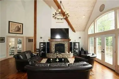 33 Arrowridge Road, Bracebridge, On P1l 1r6