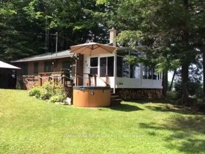 366 Steenburg Lake Road S, Limerick, On K0l 1w0