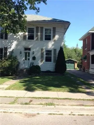 12 Melbourne Street W, Kawartha Lakes, On K9v 2s6