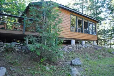 16 Birch Island, Out Of Area, On K0h 2v0
