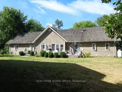1050 South Oak Lane, Asphodel-norwood, On K0l 2v0