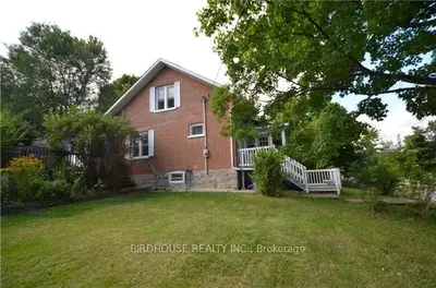 1977 Sturgeon Road, Kawartha Lakes, On K0m 1l0