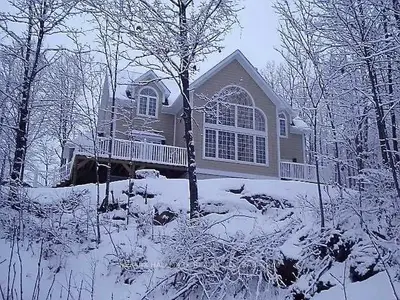 112294 Highway 7, Addington Highlands, On K0h 1z0