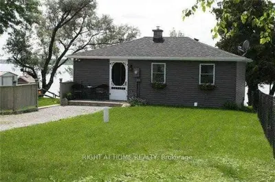 25 Gilson Street, Kawartha Lakes, On K0m 2c0
