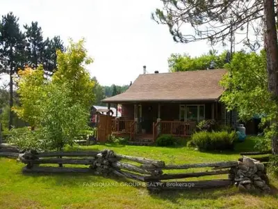 3079 Old Barry's Bay Road, Madawaska Valley, On K0j 1b0