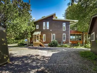 322 Front Street W, Kawartha Lakes, On K0m 1a0