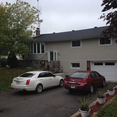 10 Manvers Drive, Kawartha Lakes, On Kom 1k0