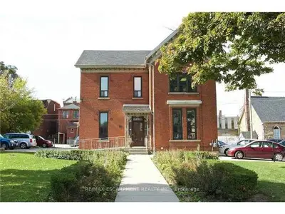 Detached in Hamilton