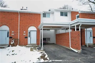 429 Keats Way 3, Out of Area, ON N2L 5S7