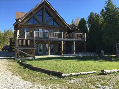 15 Spry Shore Road, Northern Bruce Peninsula, On N0h 1w0
