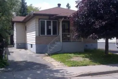 247 Wilma Street, Out of Area, ON P3A 1A1