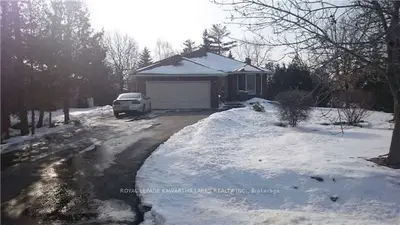 21 Patricia Place, Kawartha Lakes, On K0m 1a0