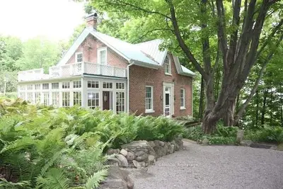 1212 River Road, Asphodel-norwood, On K0l 1y0