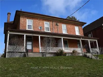 285-287 Hunter Street, Woodstock, On N4s 4e8