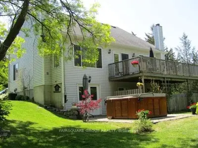3243 County Road 7 Road, Prince Edward County, On K0k 2t0