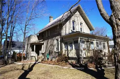14 Melbourne Street N, Kawartha Lakes, On K9v 1x8