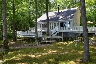 414 Island10 Stoney Lake, Douro-dummer, On K0l 2h0