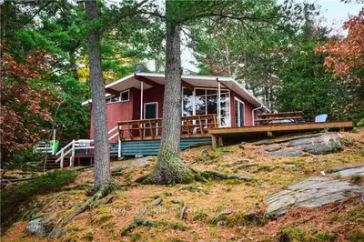 5096 Island 865 Georgian, Georgian Bay, On P0e 1e0