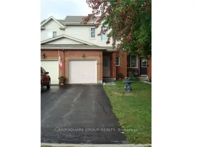 Att/Row/Townhouse in Orleans - Cumberland and Area