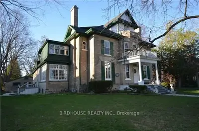 68 Bond Street, Kawartha Lakes, On K9v 3r4