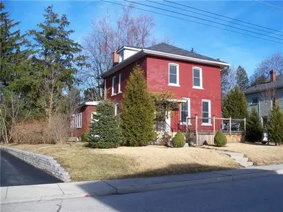 267 Wellington Street, Ingersoll, On N5c 1s9