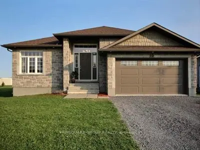 10 Nation Street, North Stormont, On K0a 1r0