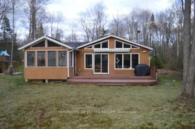 242 Balsam Chutes Road, Huntsville, On P0b 1l0