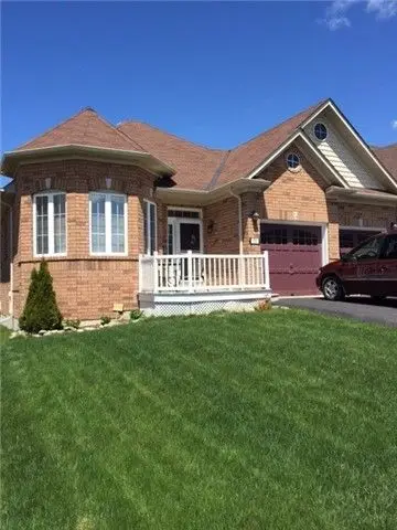 71 Ellis Crescent, Kawartha Lakes, On K9v 5y1