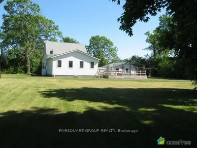 259 Salmon Point Road, Prince Edward County, On K0k 1p0