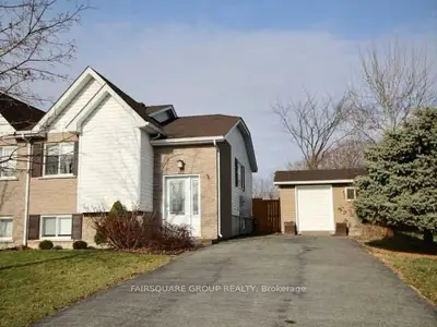 Semi-Detached in North Glengarry