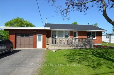 31 Cameron Road, Kawartha Lakes, On K0m 1g0