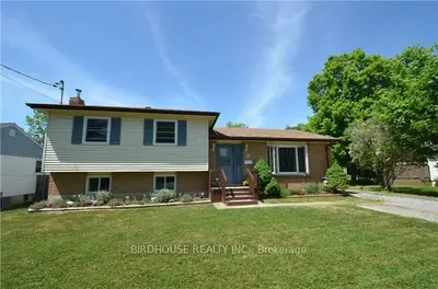 10 Bertie Street, Kawartha Lakes, On K9v 1j1