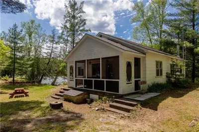 1018 Stornoway Drive, Highlands East, On K0m 1r0