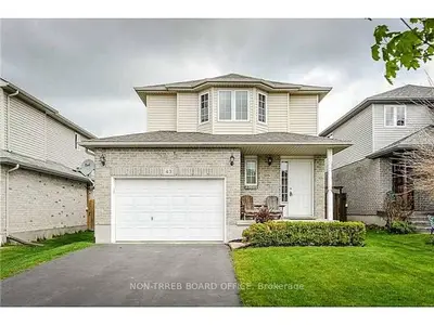 Detached in Wilmot