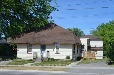 30 Victoria Avenue S, Kawartha Lakes, On K9v 3c8