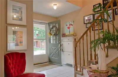 165 KOZLOV Street 38, Barrie, ON L4N 7M8