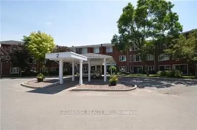 2 Heritage Way 204, Kawartha Lakes, On K9v 4p5