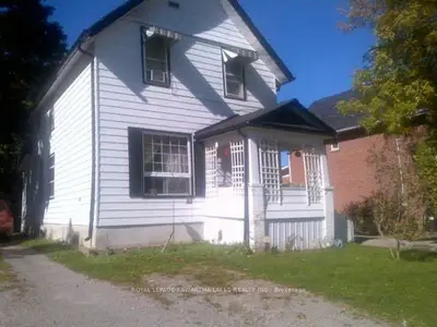 43 Sussex Street S, Kawartha Lakes, On K9v 3g1