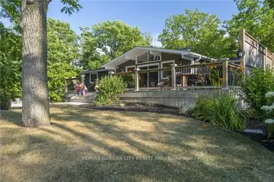 3582 Twenty Mile Road, West Lincoln, On L0r 1y0