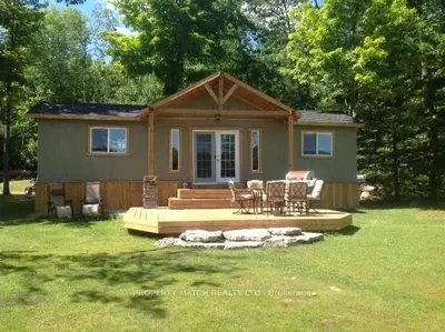 30 Bayview Lane, Kawartha Lakes, On K0m 1k0