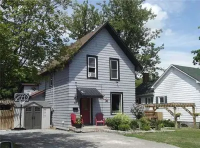 48 Ridout Street, Kawartha Lakes, On K9v 2b6