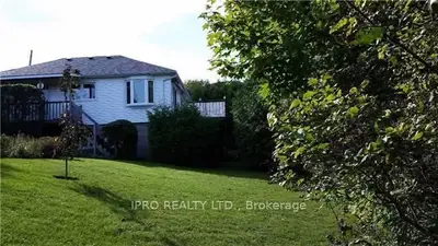 91 Bridge Street, Prince Edward County, On K0k 2t0