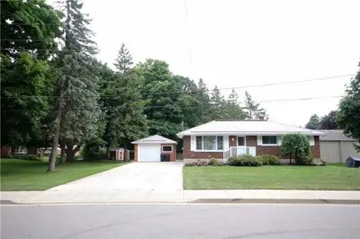 7 Balsam Street, Out of Area, ON N0J 1M0