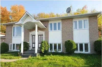 3472 St Joseph Boulevard, Orleans - Cumberland and Area, ON K1C 1T1