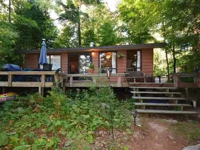 2282 Papineau Lake Road, Hastings Highlands, On K0l 1c0
