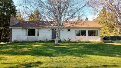 29 Trent View Road, Kawartha Lakes, On K0m 2b0